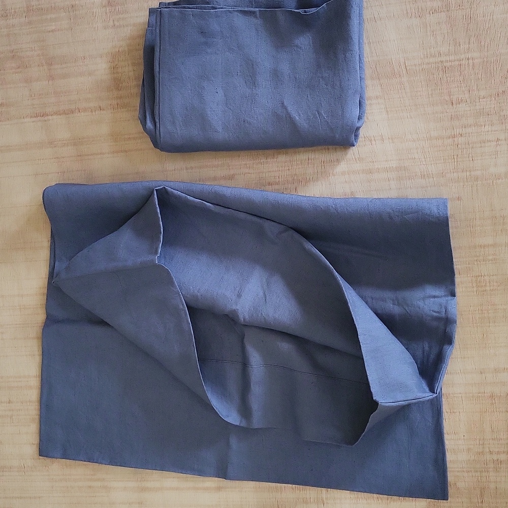 Tuft & Needle Linen Pillow Cases. Standard. Sets of two. - Picture 2 of 5